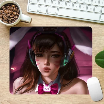 A Megfigyelő Billentyűzet Pad Íróasztal Kiegészítő Asztal Mat Egér Gamer Girl Játék Laptop, Pc Tartozékok Mousepad Cég Anime Mause Aranyos
